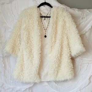 nyc fuzzy creamy coat!